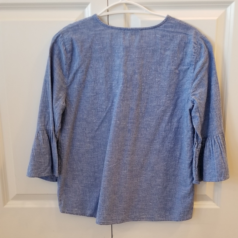 Ivanka Trump blouse - Picture 2 of 2